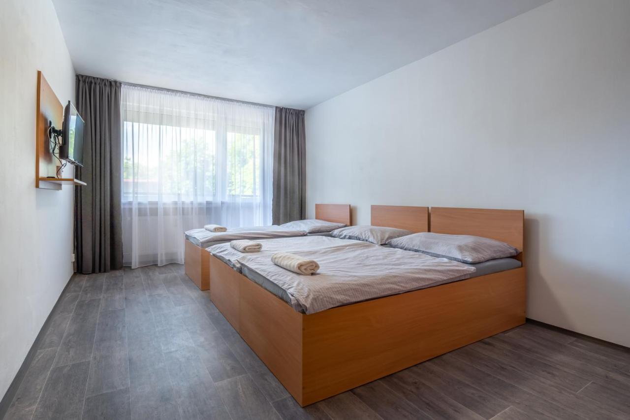 Apartmany A Studia Zamecky Park Litvínov Kültér fotó